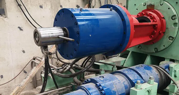 Recoiling machine rotary union