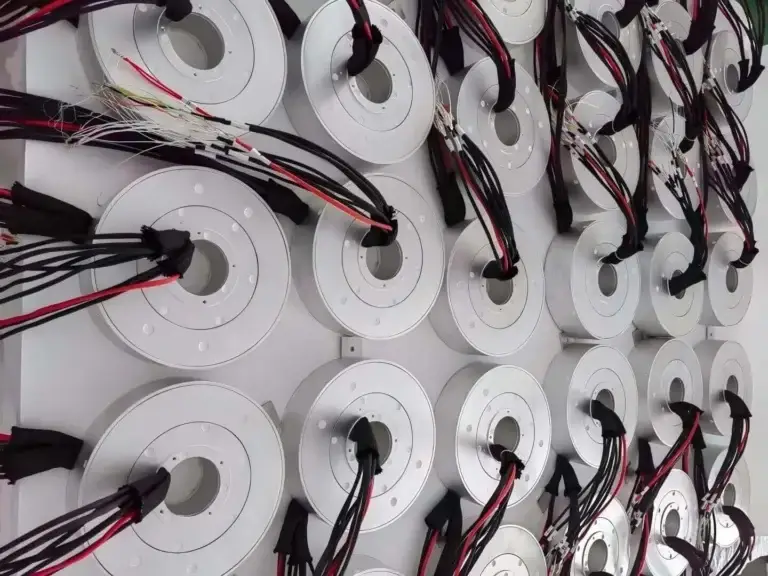 Pancake slip ring